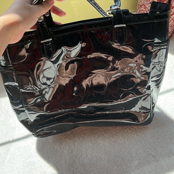 Coach black leather monogram tote - Picture 4 of 5